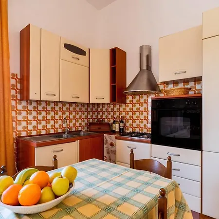 Apartment Aurora's *