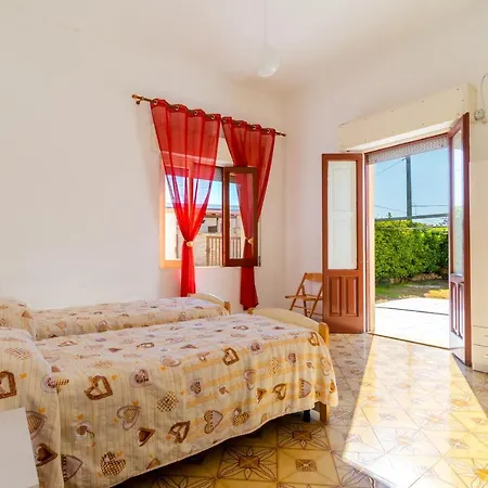 Apartment Aurora's *